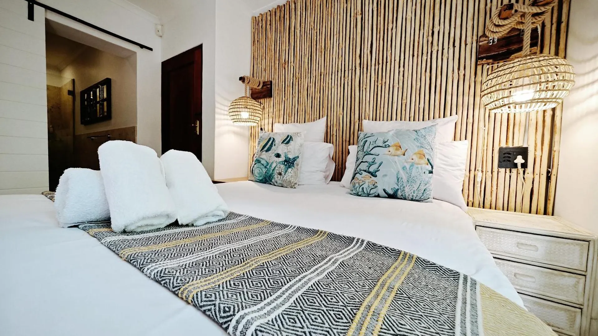 Seascape Camps Bay Otel Cape Town Konukevi