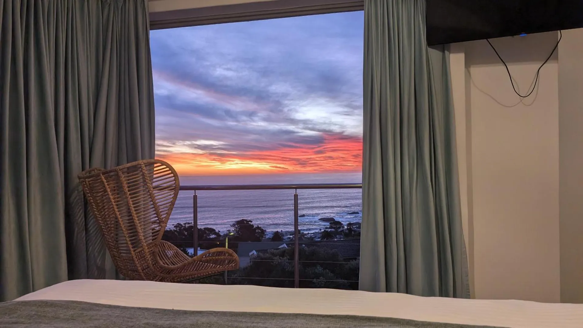 Seascape Camps Bay Otel Cape Town Konukevi